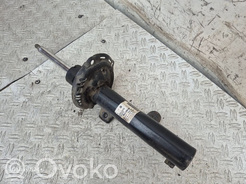 Volkswagen Golf VII Amortyzator przedni 