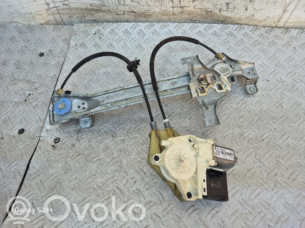Renault Megane III Elektryczny podnośnik szyby drzwi tylnych 