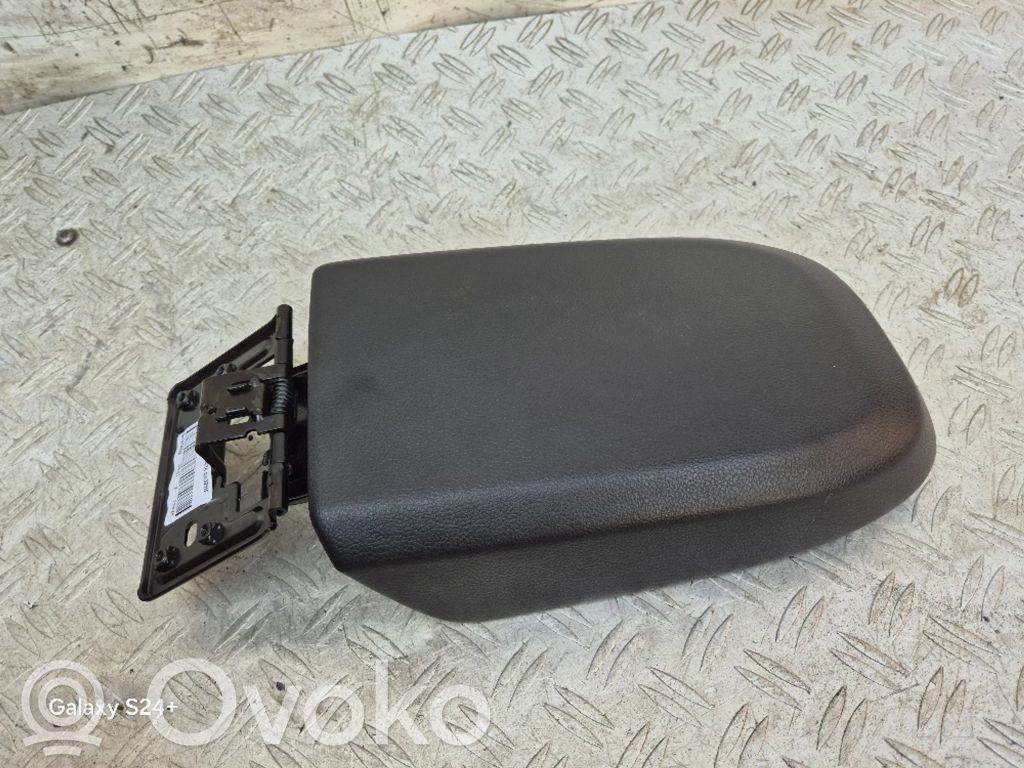 Ford Focus Armrest 