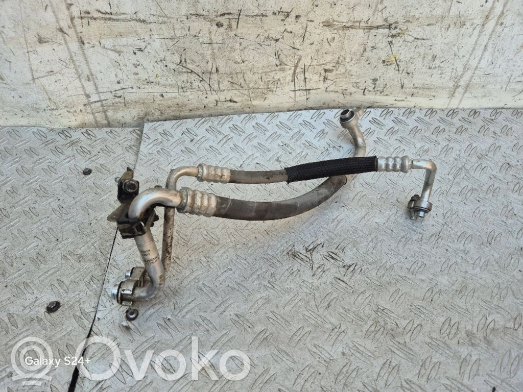 Opel Insignia A Ilmastointilaitteen putki (A/C) 