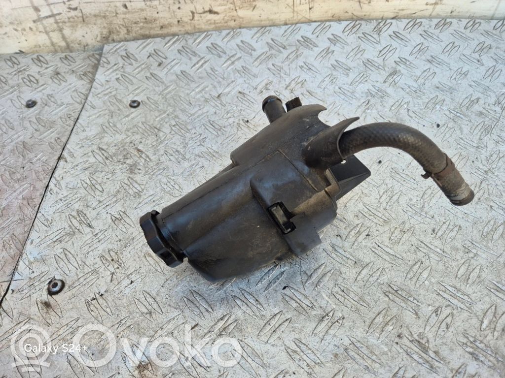 Opel Insignia A Ohjaustehostimen nestesäiliö 