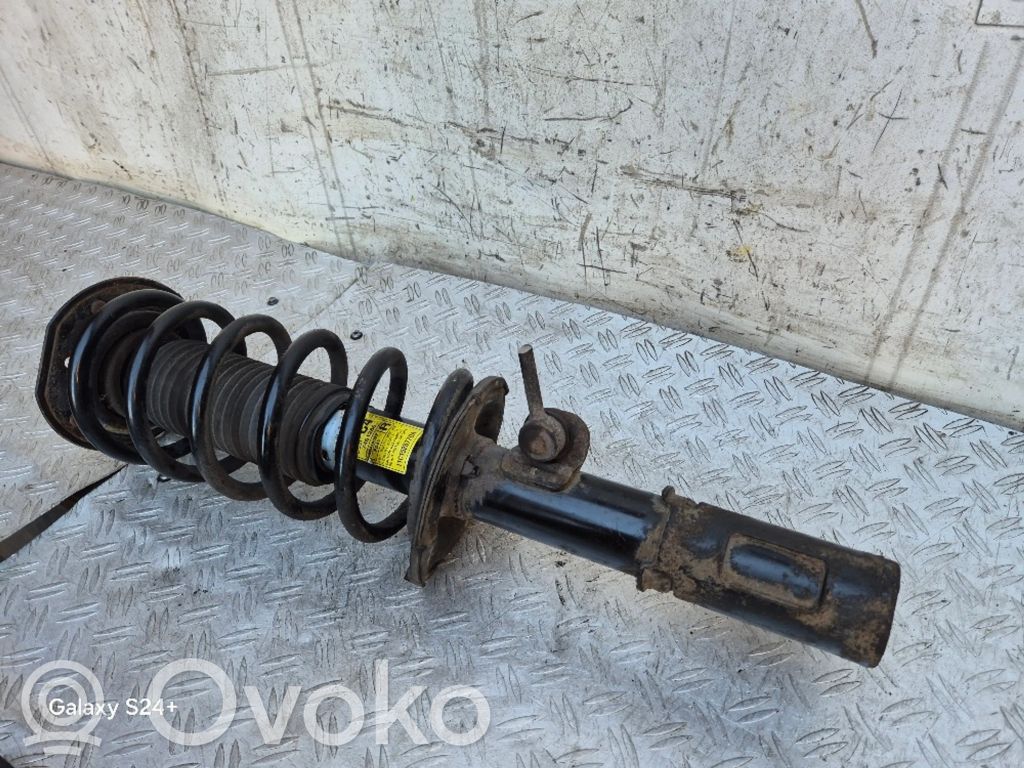 Chevrolet Captiva Etuiskunvaimennin kierrejousella 