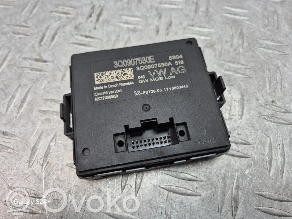 Volkswagen Touran III Gateway control module 