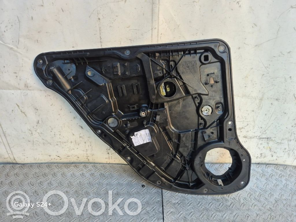 Mechanizm podnoszenia szyby tylnej bez silnika   924804110,C28732100,A1665407403,A0997660500,C18899100