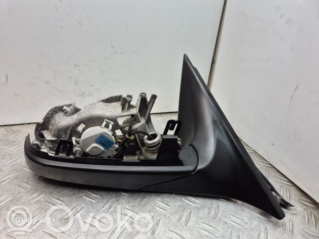BMW 7 F01 F02 F03 F04 Element lusterka bocznego drzwi przednich 