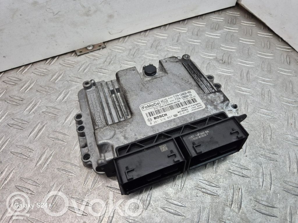 Ford Focus Engine control unit/module 