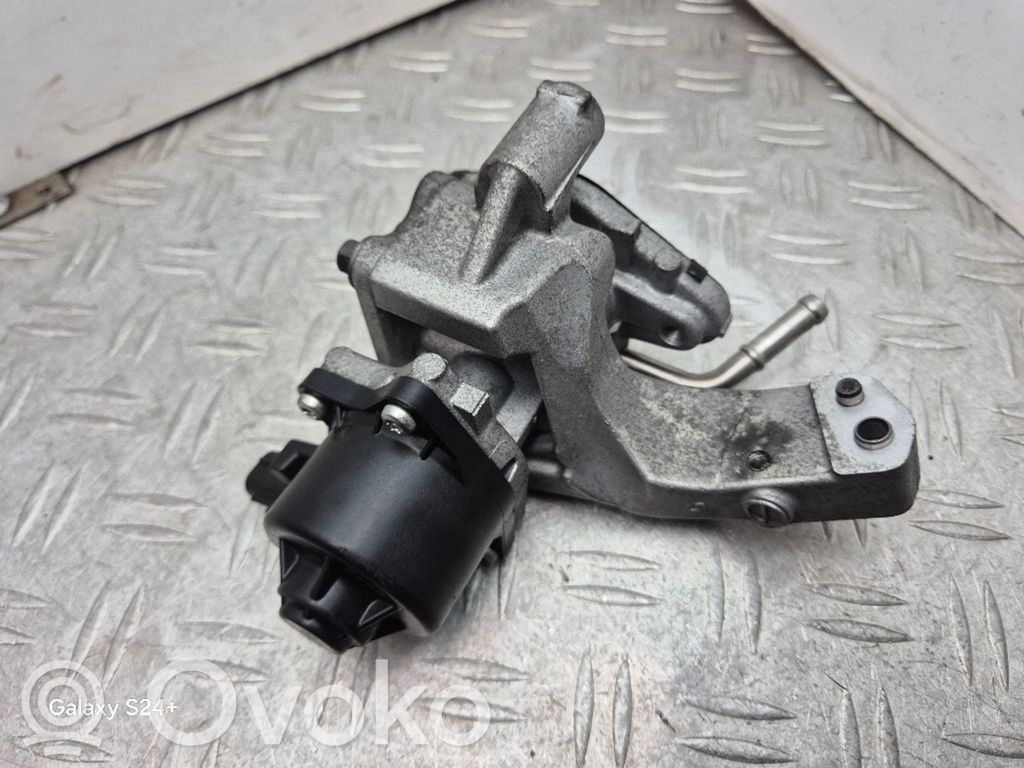 Toyota RAV 4 (XA50) EGR vārsts 