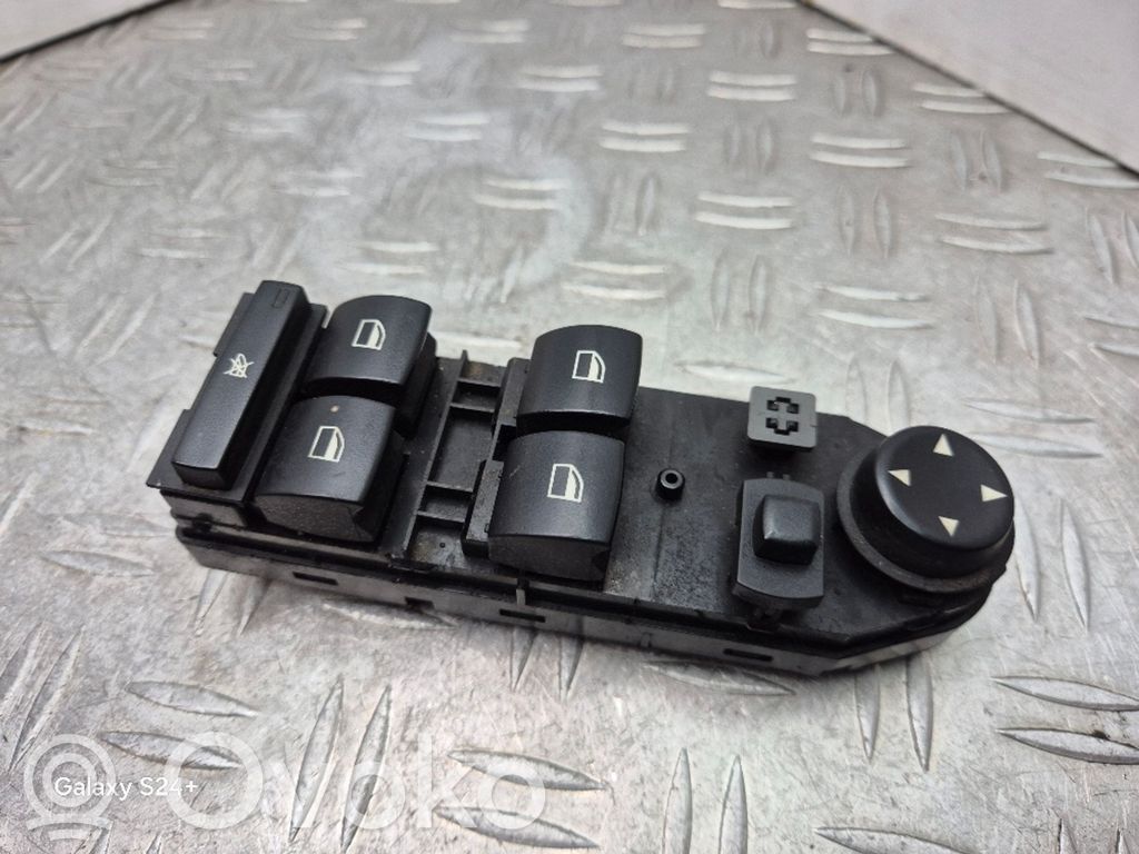 BMW 5 E60 E61 Electric window control switch 
