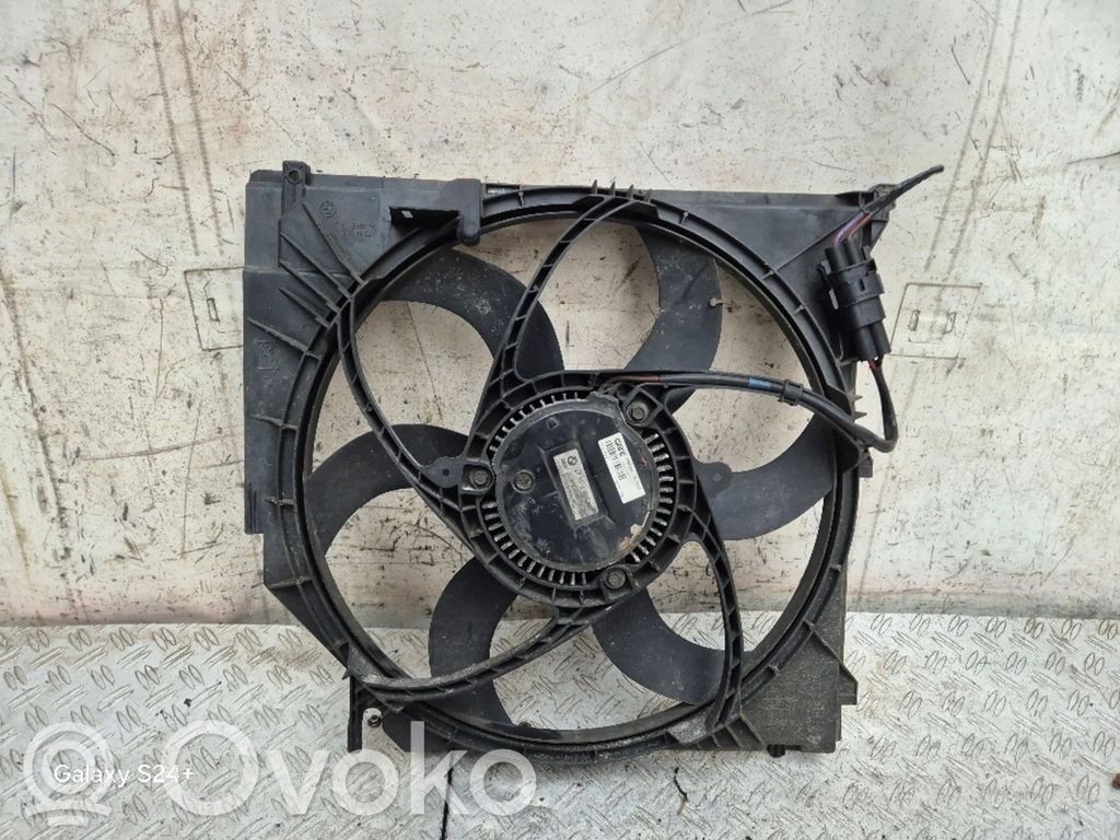 BMW X3 E83 Elektrisks radiatoru ventilators 