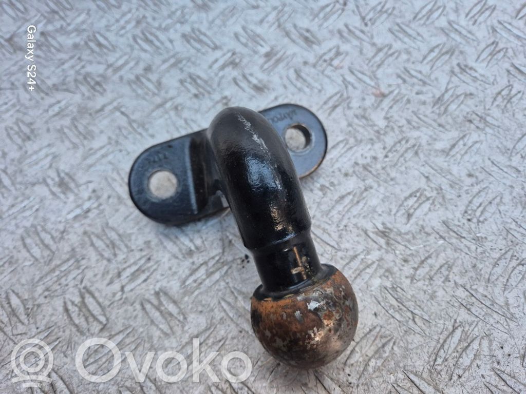Volvo V60 Detachable towbar 