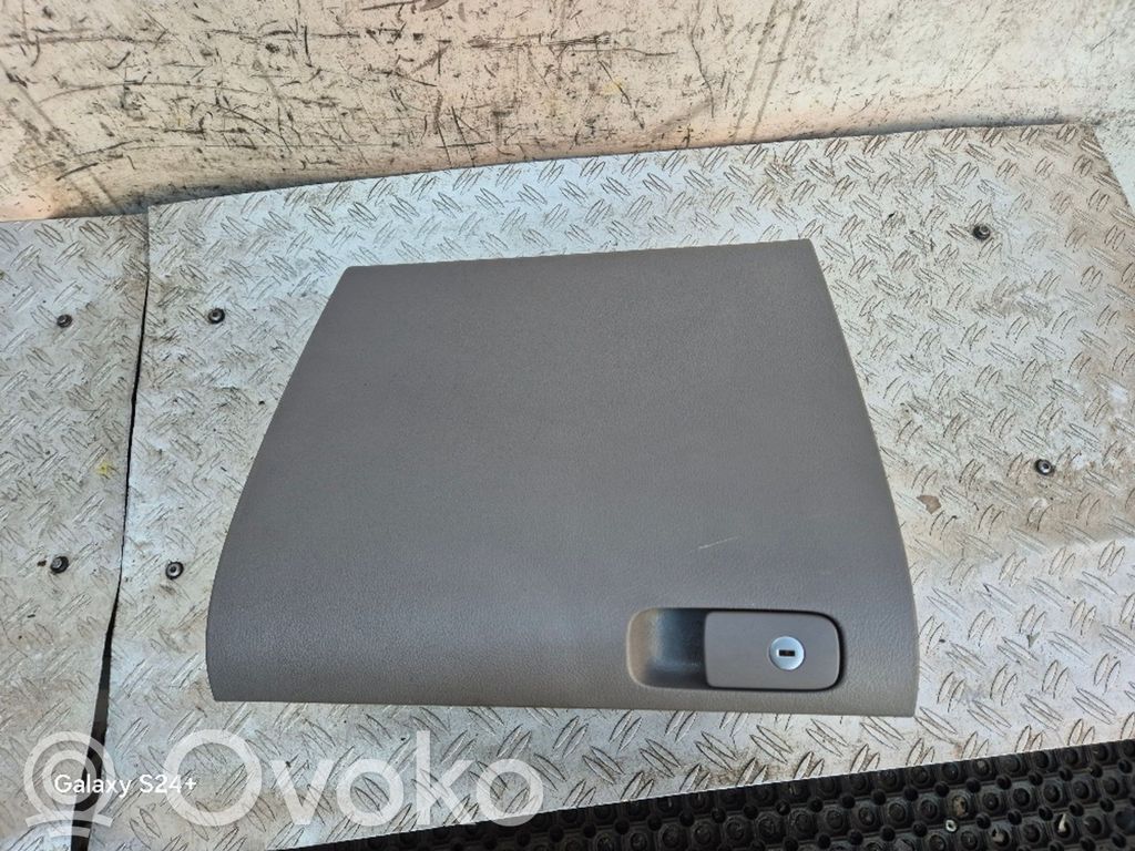 Volkswagen Golf Plus Juego guantera 
