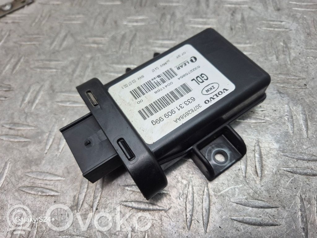 Volvo V70 Light module LCM 