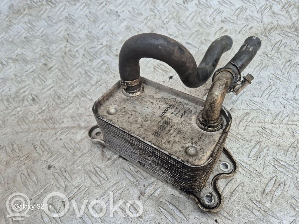 Volvo XC90 Engine oil radiator 