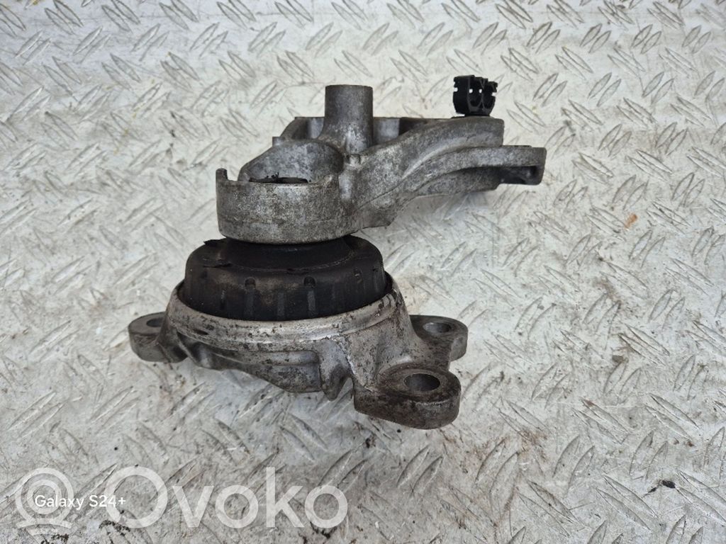 Engine mount bracket   112100