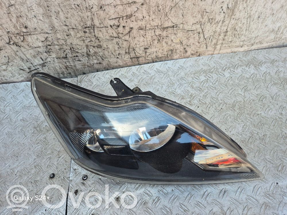 Ford Focus Headlight/headlamp 