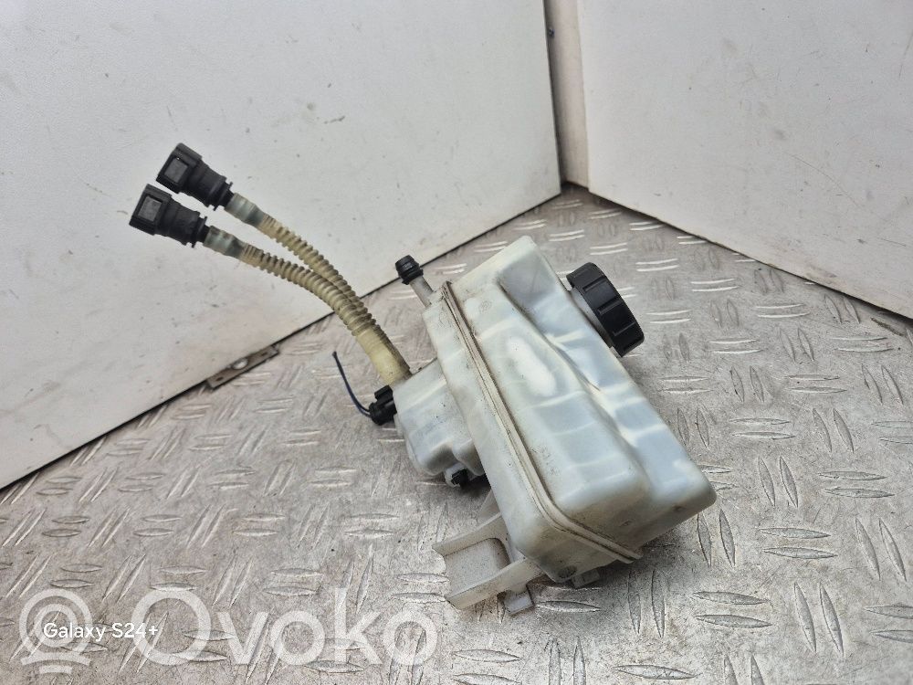 Opel Meriva B Jarrunestesäiliö 