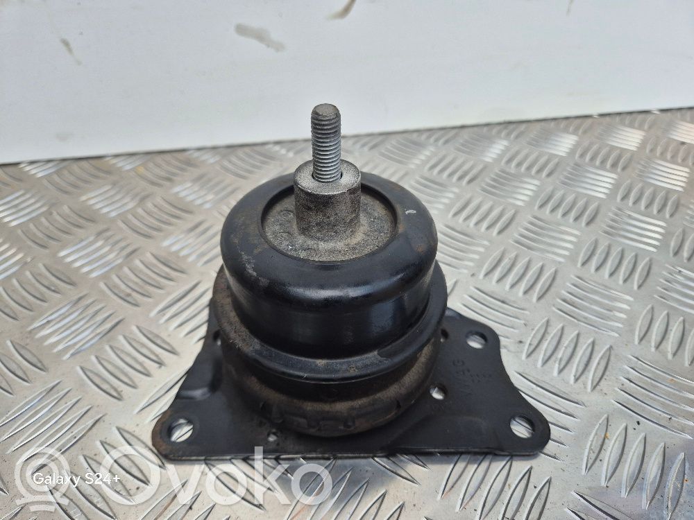 Skoda Rapid (NH) Engine mount bracket 