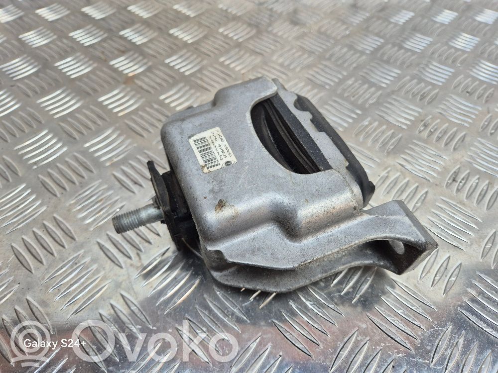 Mini One - Cooper Clubman R55 Engine mount bracket 