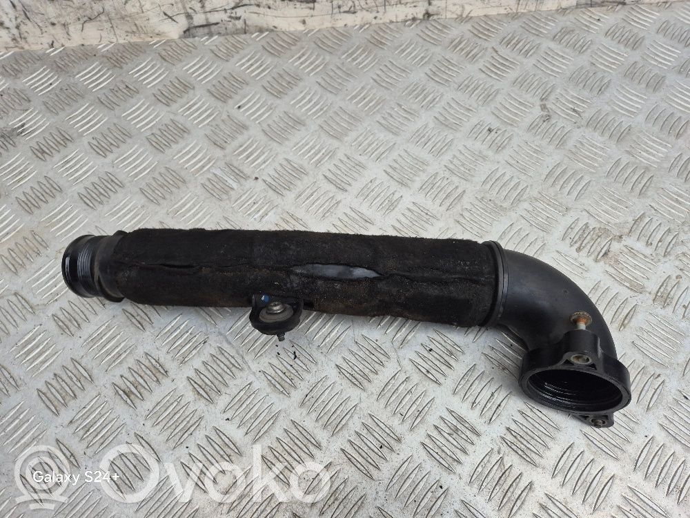 Volkswagen Golf VII Manguera/tubo del intercooler 