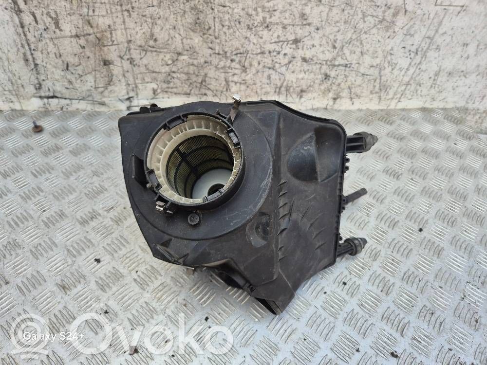 Audi A6 S6 C6 4F Air filter box 
