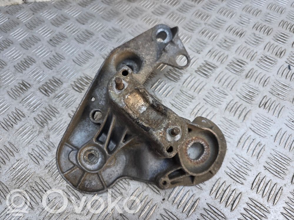 Audi A6 S6 C6 4F Engine mounting bracket 