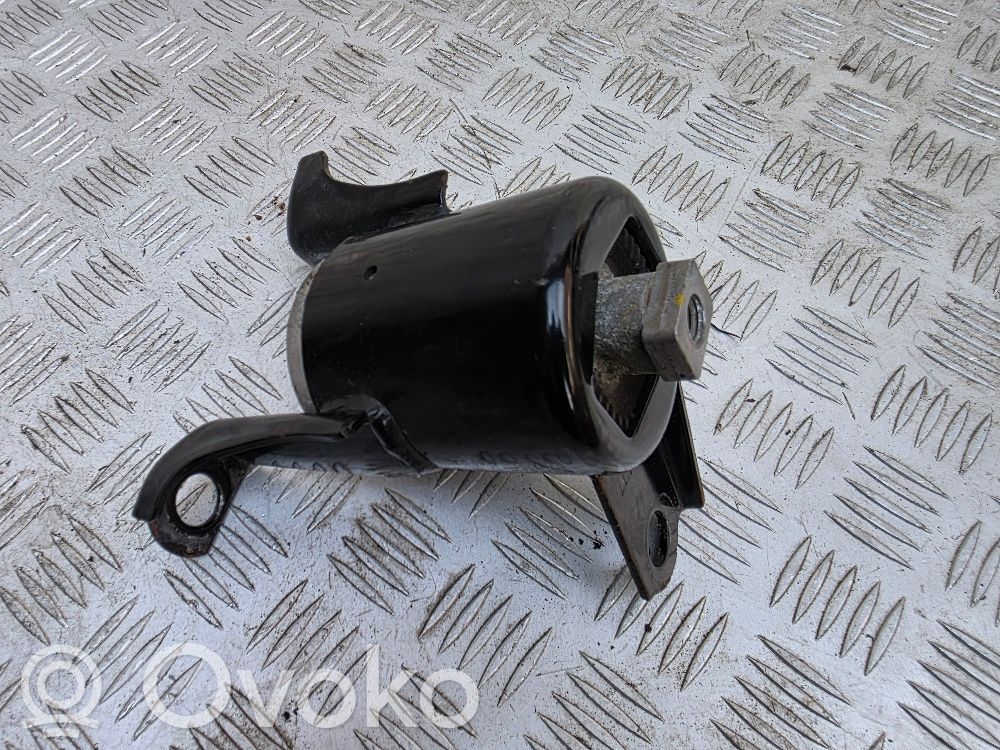 Ford B-MAX Engine mount bracket 