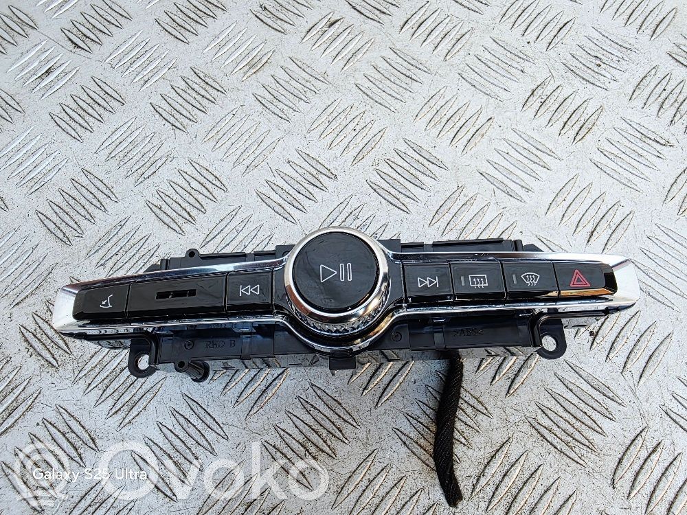 Volvo XC90 Head unit multimedia control 