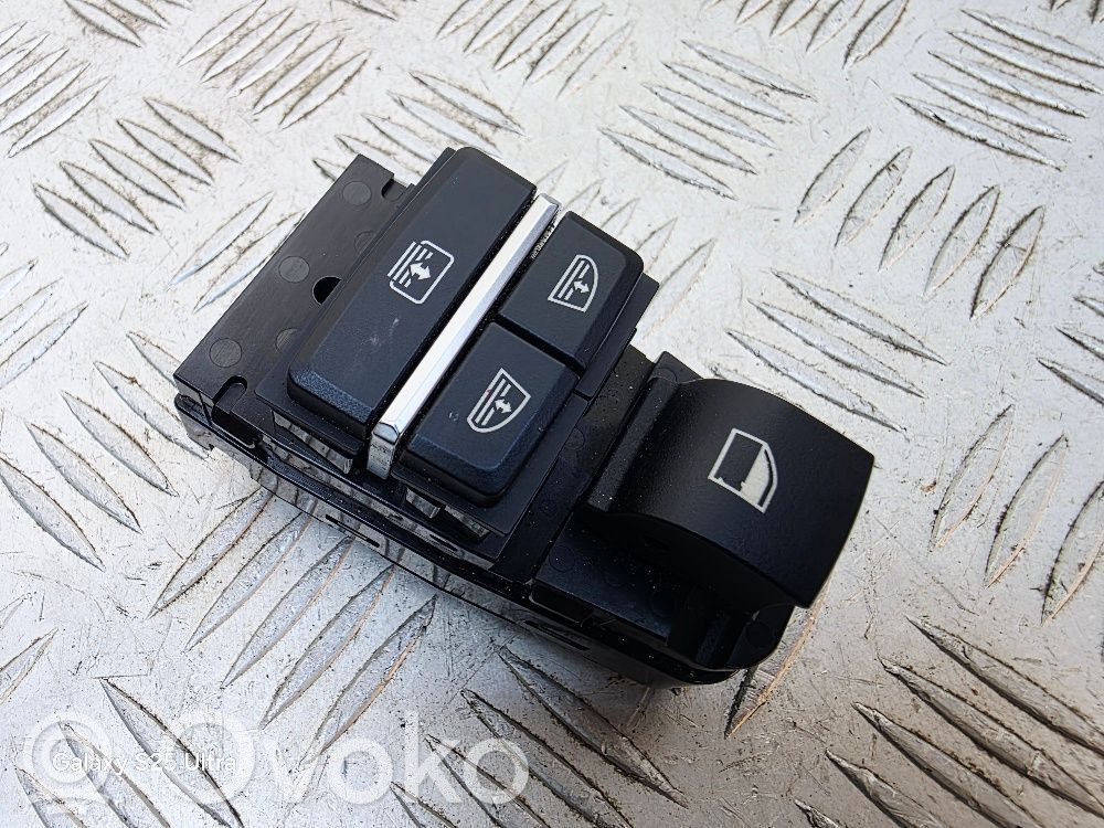 BMW 7 F01 F02 F03 F04 Electric window control switch 