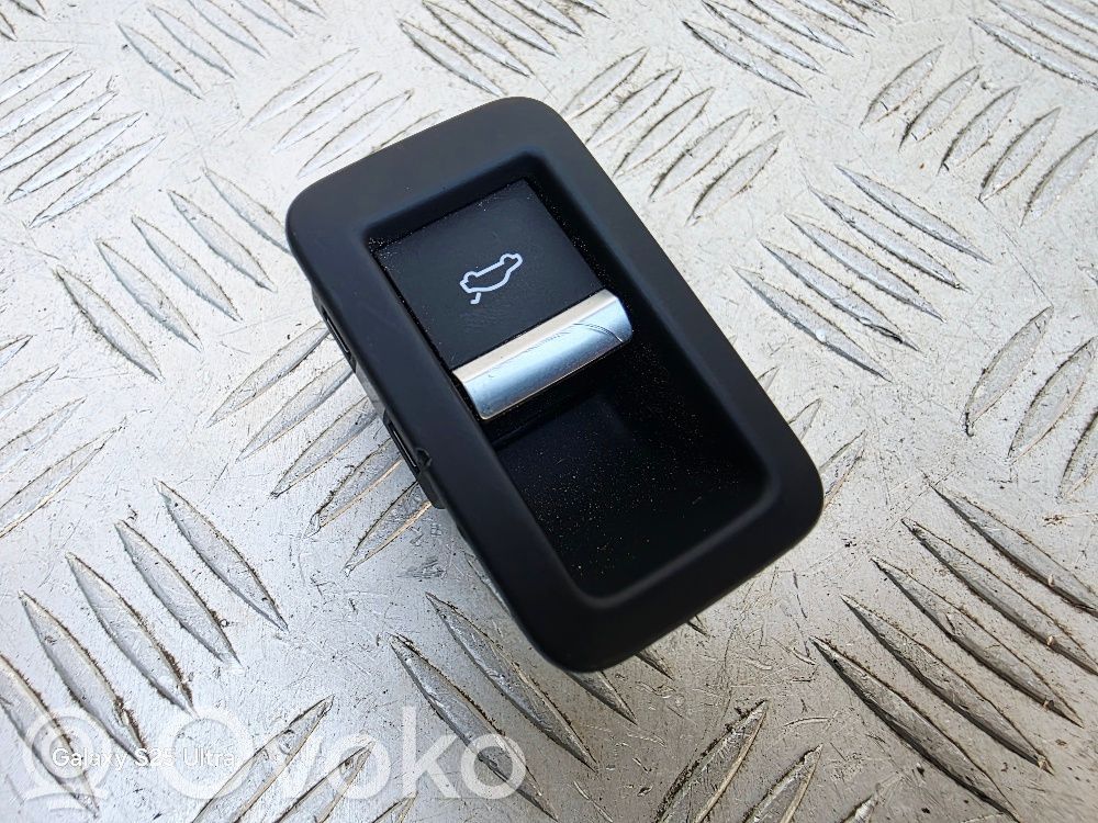 Audi Q5 SQ5 FY Tailgate opening switch 