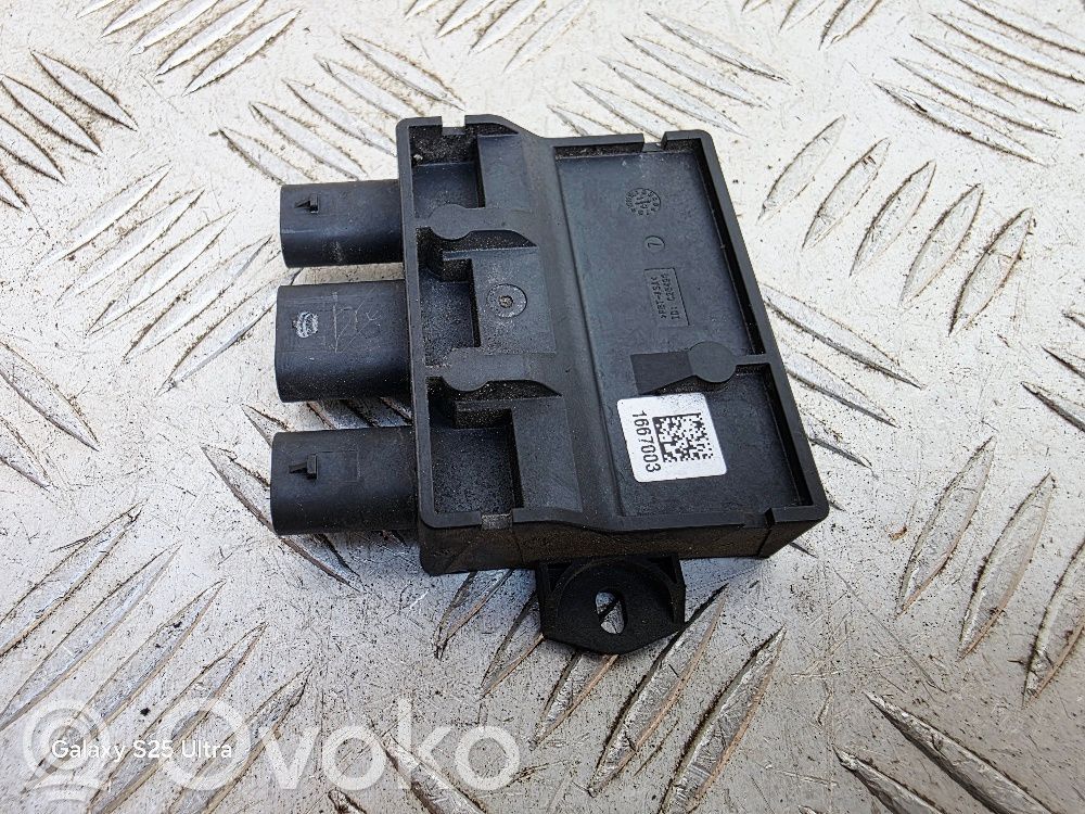 BMW 5 G30 G31 G38 Tailgate/trunk control unit/module 