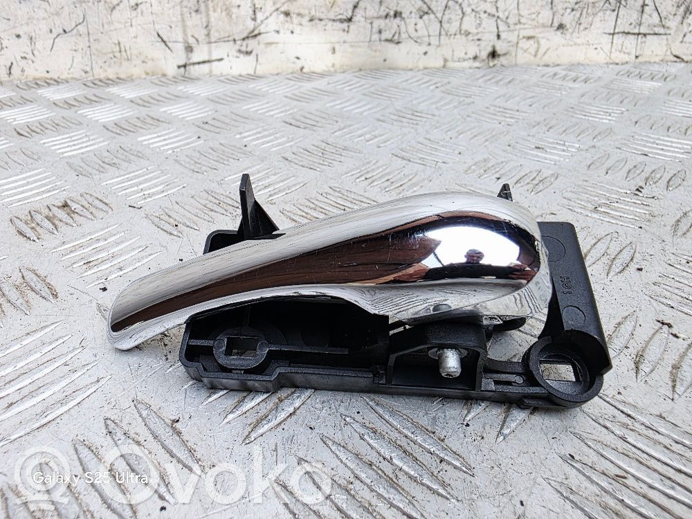 Alfa Romeo GT Front door interior handle 