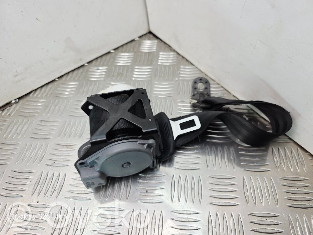 Audi A1 Cinturón trasero 