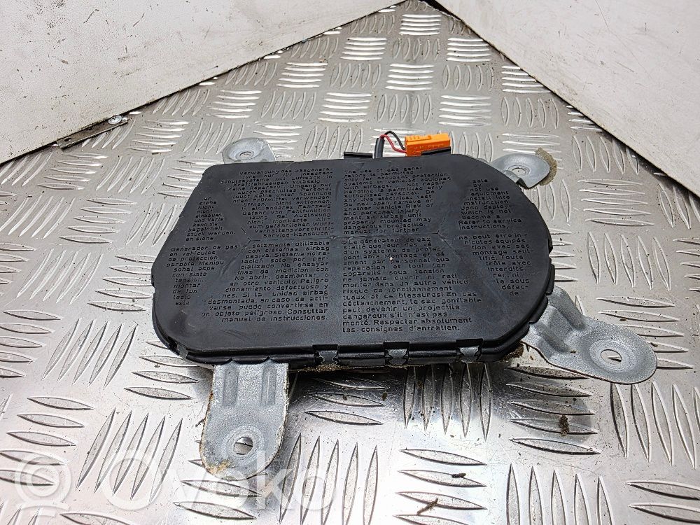 BMW 7 E38 Front door airbag 