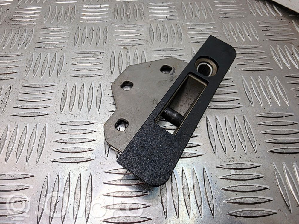 BMW 3 E92 E93 Convertible roof lock/latch 
