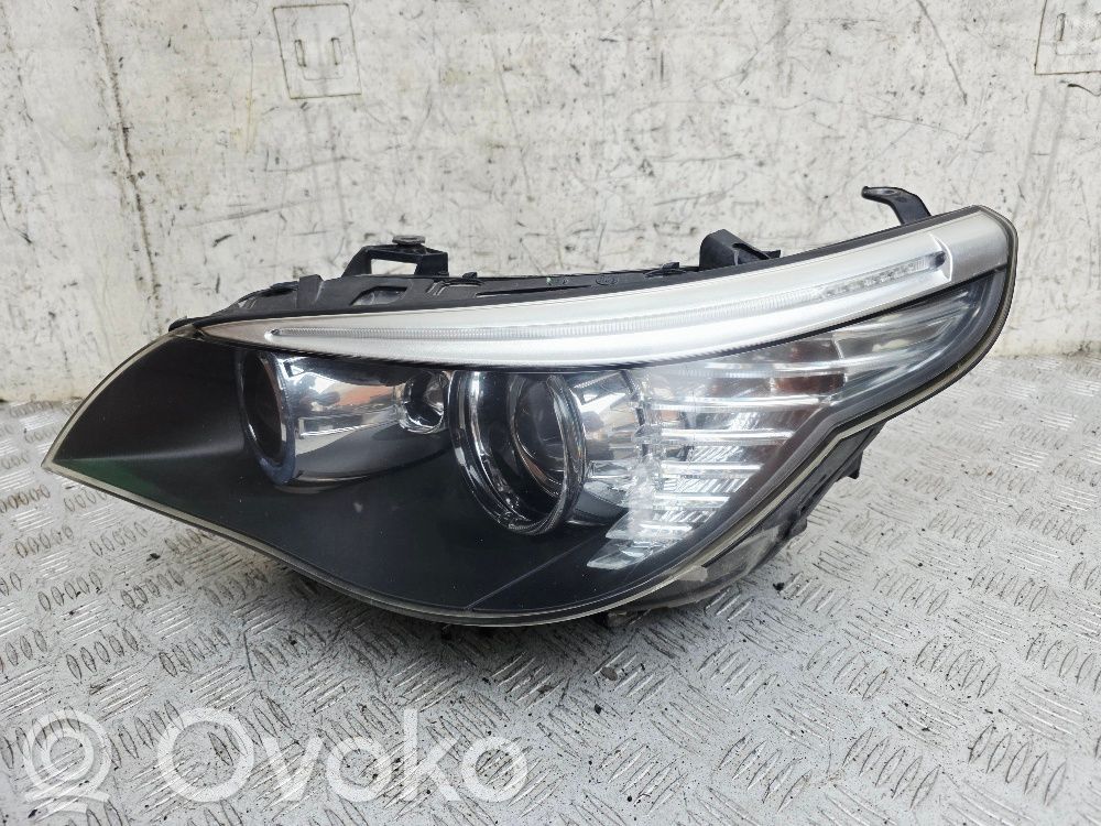 BMW 5 E60 E61 Priekinis žibintas 