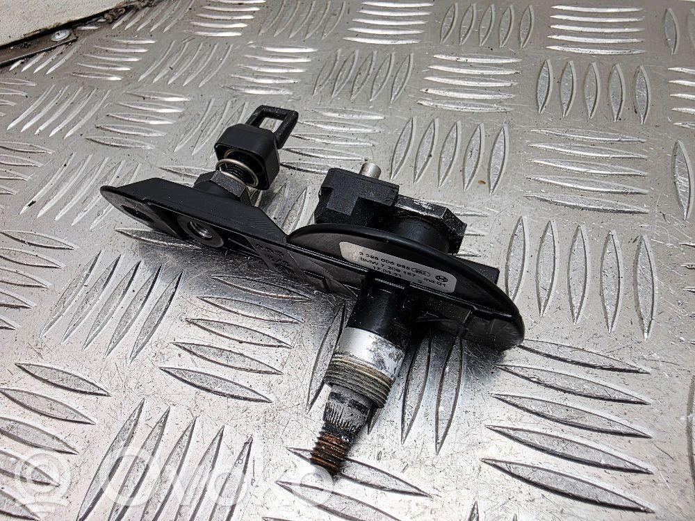 BMW 5 E60 E61 Takalasinpyyhkimen moottori 