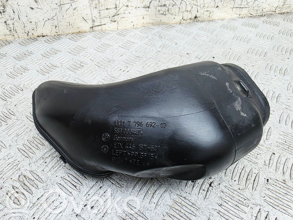 BMW 5 E60 E61 Air intake duct part 