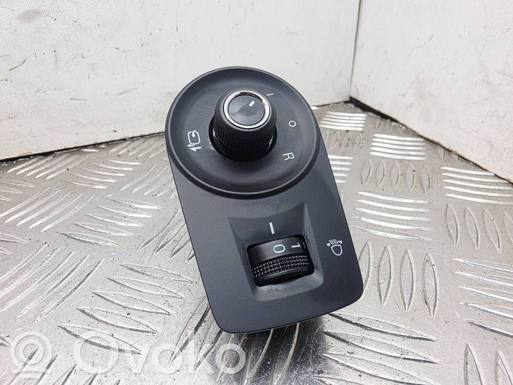 MG ZS Interruptor de luz 