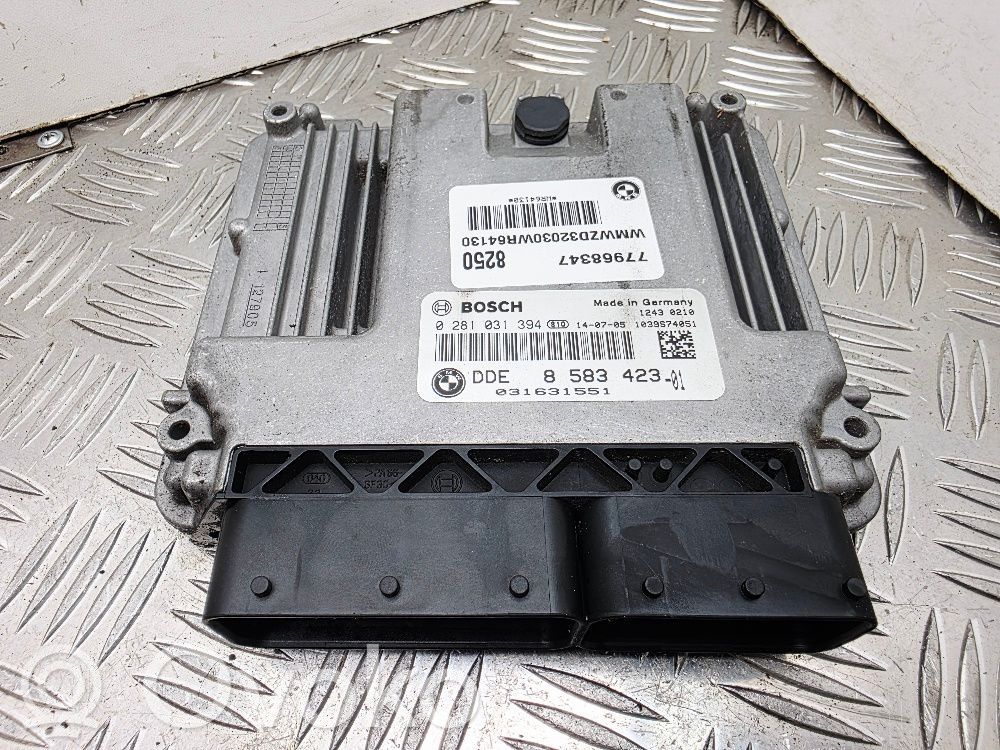 Mini Cooper Countryman R60 Engine control unit/module 