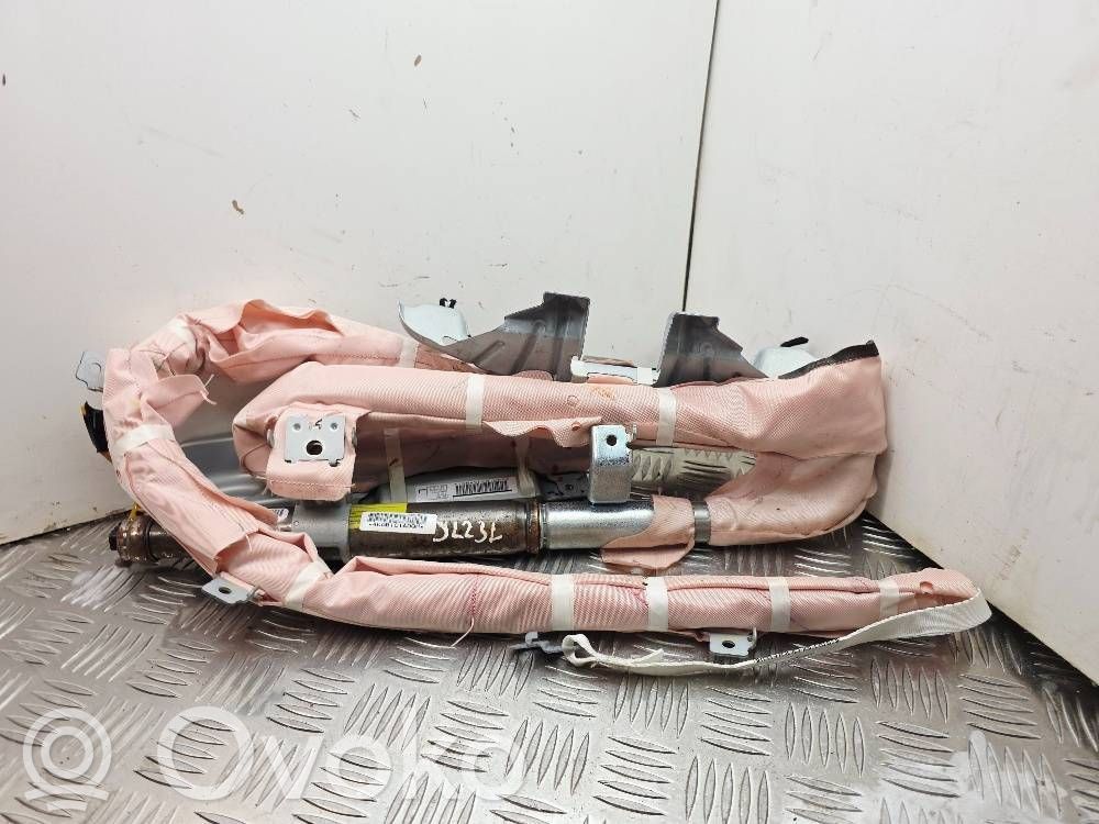 Mitsubishi ASX Kurtyna airbag 