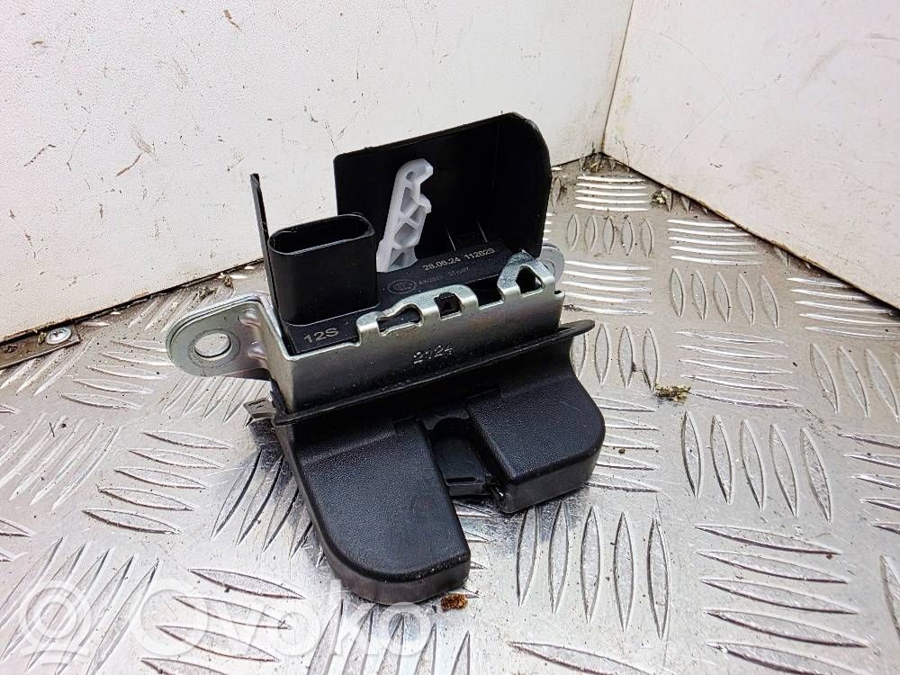 Audi A1 Tailgate/trunk/boot lock/catch/latch 
