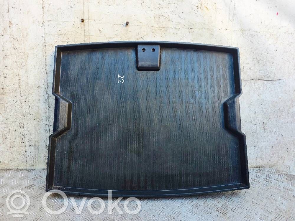 Audi A4 S4 B8 8K Tavaratilan kaukalon tekstiilikansi 