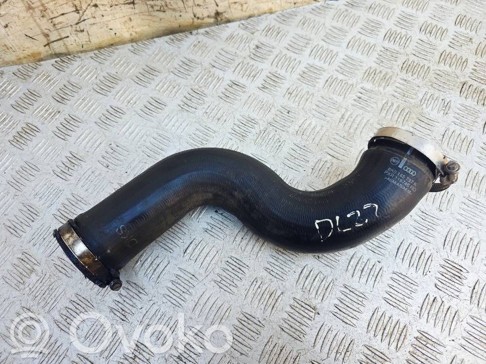 Audi A4 S4 B8 8K Wąż / Rura intercoolera 