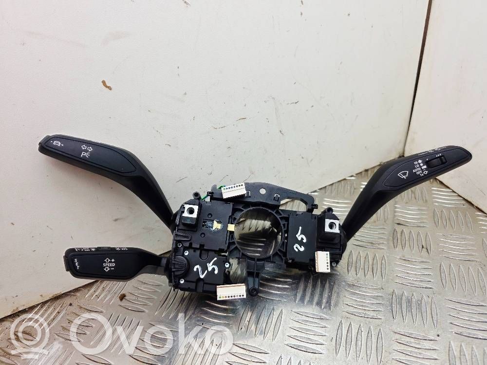 Audi A1 Wiper turn signal indicator stalk/switch 