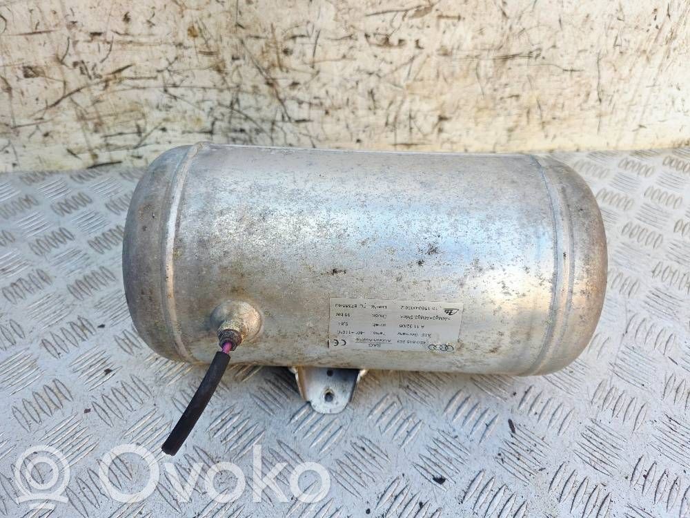 Audi A8 S8 D3 4E Vakuumo oro talpa 
