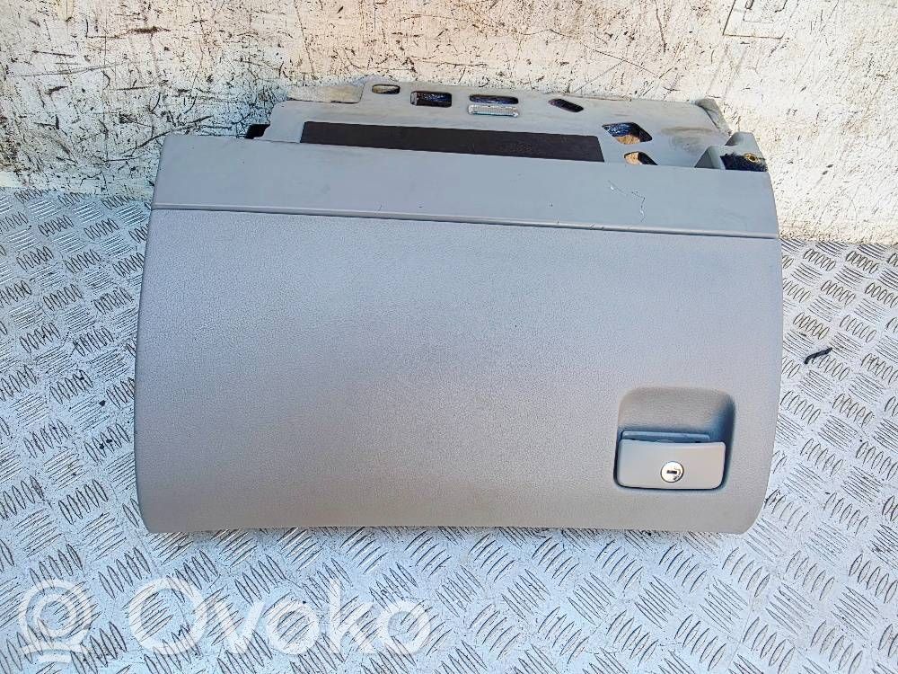 Audi A8 S8 D3 4E Glove box set 