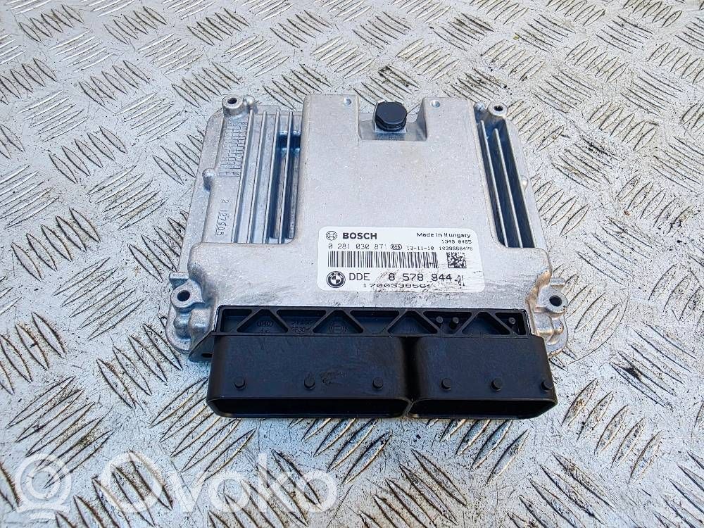 BMW 3 F30 F35 F31 Engine control unit/module 