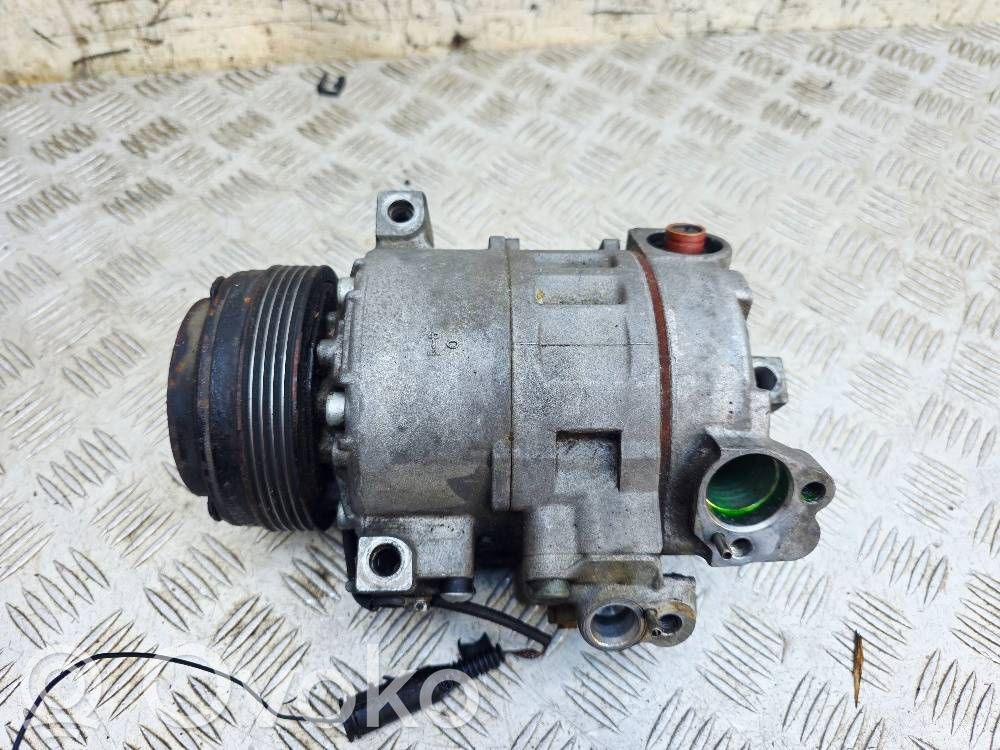 BMW 5 E39 Air conditioning (A/C) compressor (pump) 