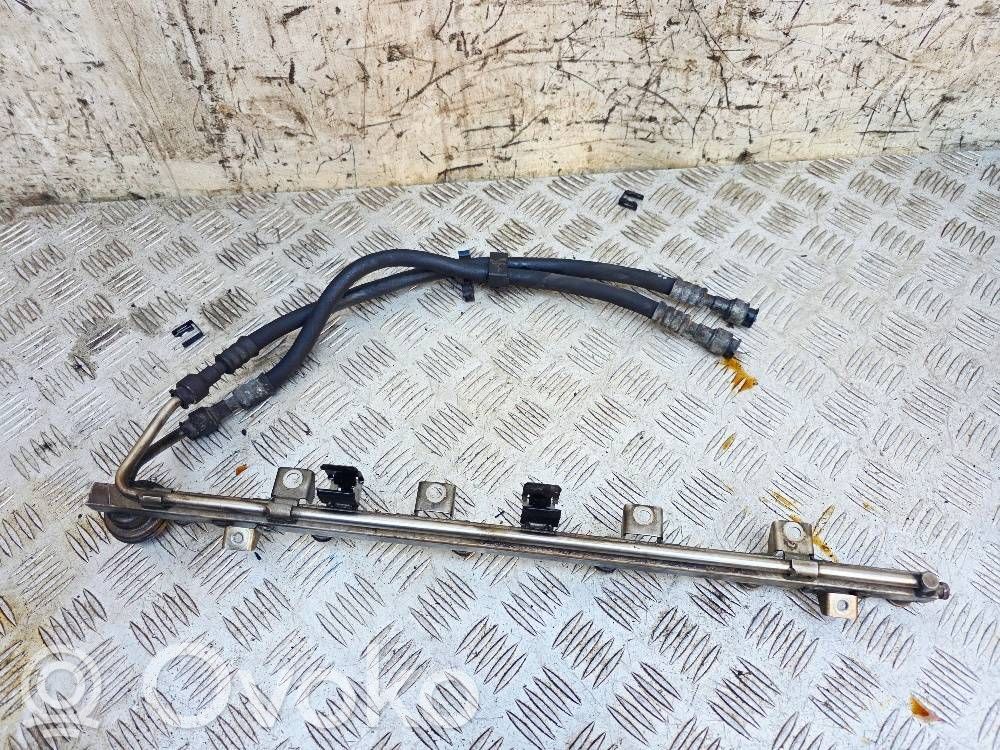 BMW 5 E39 Fuel main line pipe 