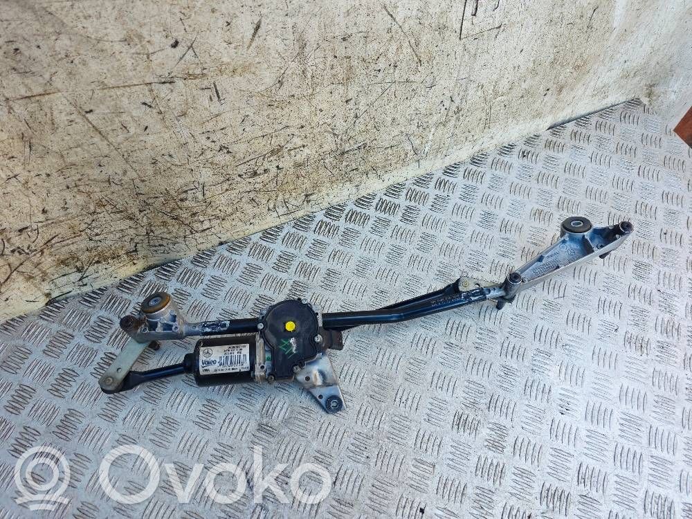 Mercedes-Benz A W176 Mechanizm i silniczek wycieraczek szyby przedniej / czołowej 